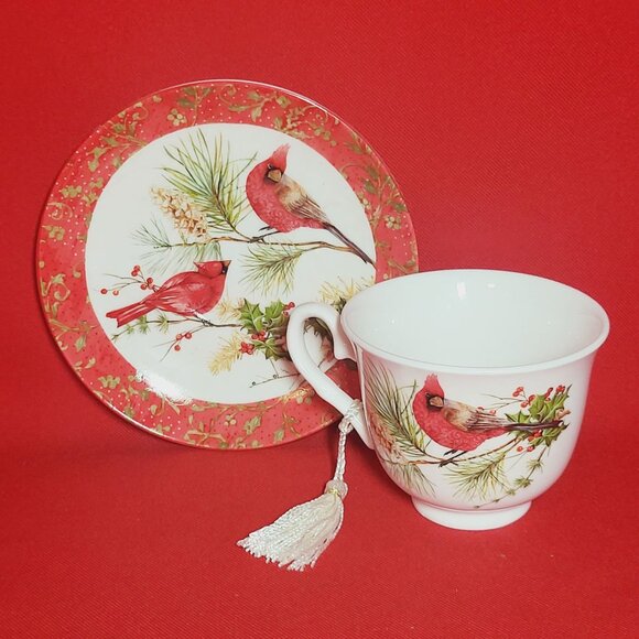 Summer River Cardinal Teacup with Saucer in Gift Box - Picture 8 of 12